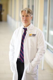 Jeffrey W. Peeke MD